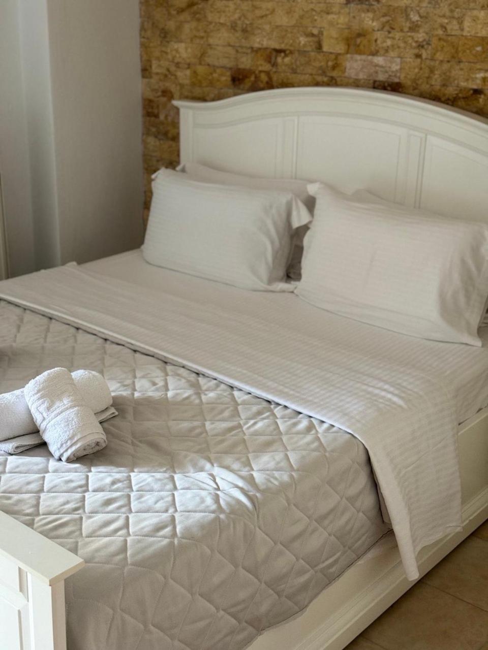 Appartamento Amaryllis House Platamonas Esterno foto